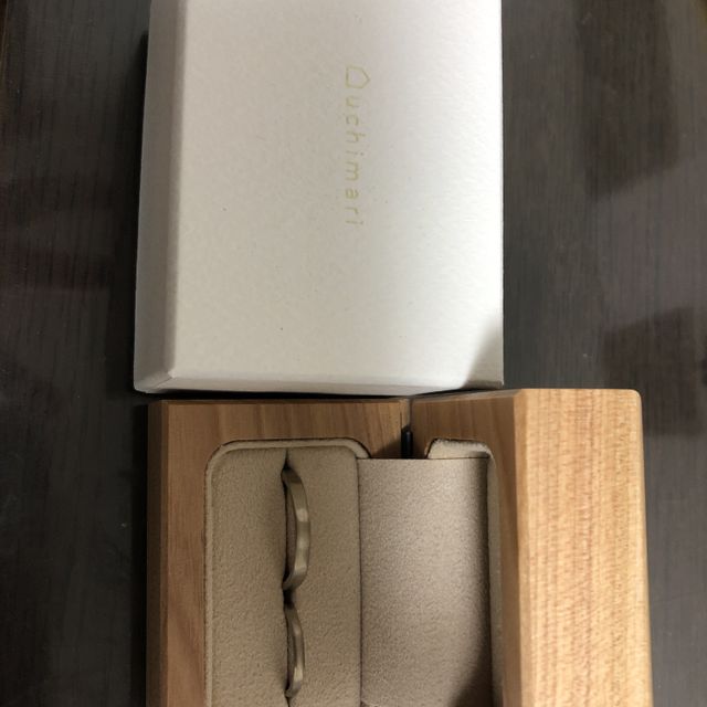 【uchimari(ウチマリ)の口コミ】 指輪に関しては既製品ではなく手作りの結婚指輪を作ろうという話から始ま…