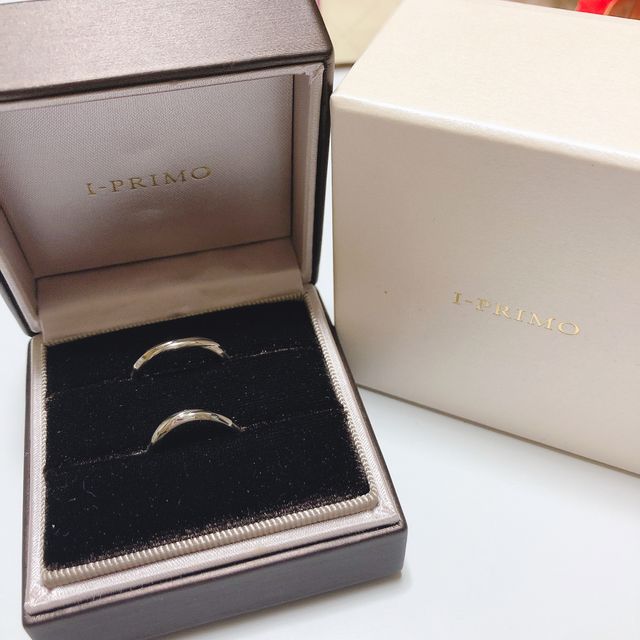 【アイプリモ(I-PRIMO)の口コミ】 一生身に付けるものでしたので着け心地を重視に選びました。
指輪の店舗は…