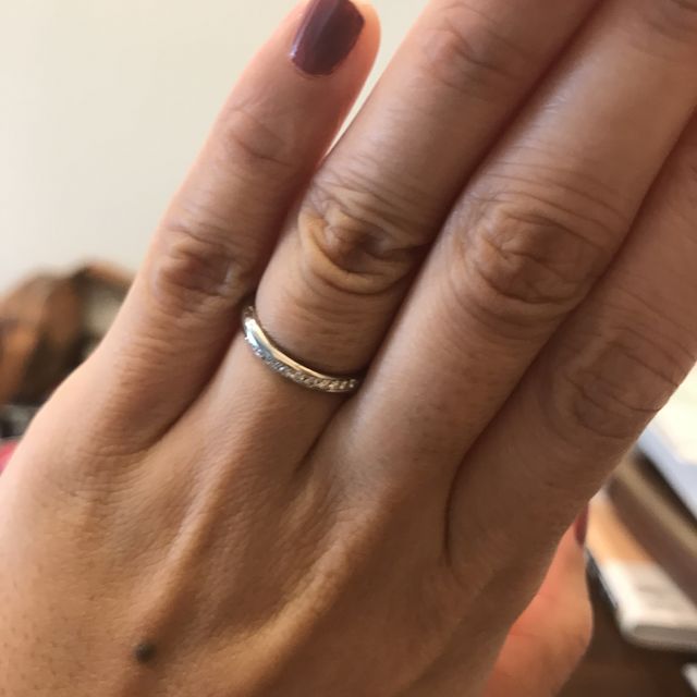 【ラザール ダイヤモンド(LAZARE DIAMOND)の口コミ】 ペア感とつけ心地を大事に！デザインも気に入りました。毎日つけるものな…