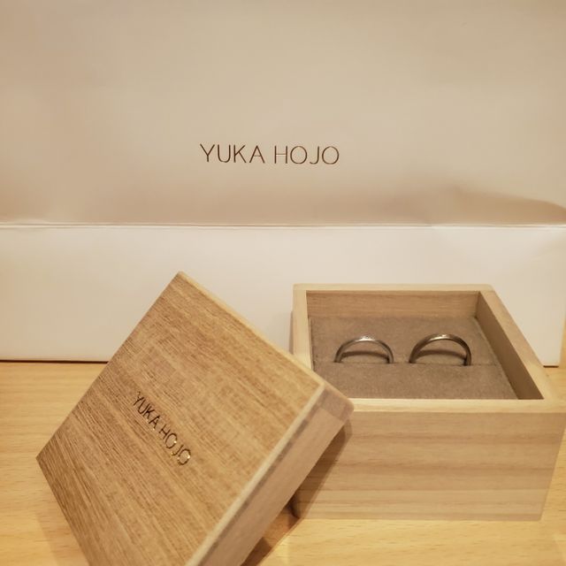 【YUKA HOJO(ユカホウジョウ)の口コミ】 私自身が指輪に対しての思いが強いため他の人と被らないようなデザインを…