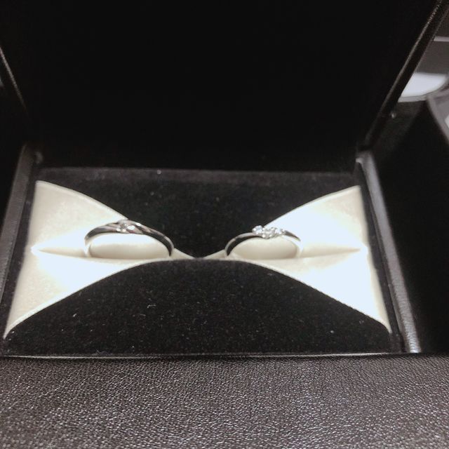 【エクセルコダイヤモンド(EXELCO DIAMOND)の口コミ】 ダイヤモンドの輝きに満足しました。ダイヤモンドが３つ付いておりハート…