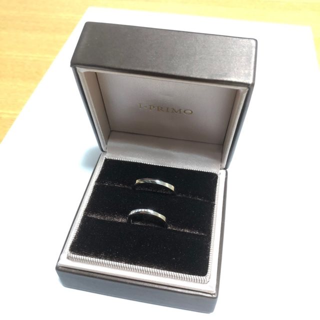 【アイプリモ(I-PRIMO)の口コミ】 指輪のデザインが第一でした！
婚約指輪と一緒につけれるデザインを探して…