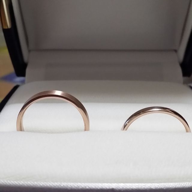 【俄(にわか)の口コミ】 手頃な価格帯であり、和風でモダンなブランドイメージが気に入りました。
…