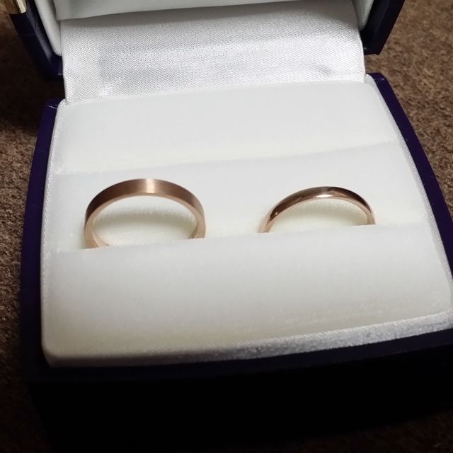 【俄(にわか)の口コミ】 手頃な価格帯であり、和風でモダンなブランドイメージが気に入りました。
…