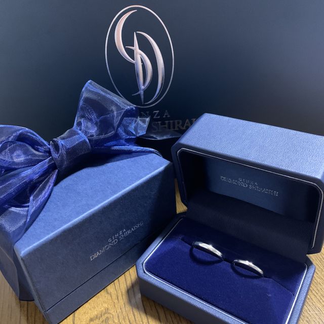 【銀座ダイヤモンドシライシの口コミ】 2人で実物を見て決めたいと思っていました。
候補は決めずに店舗に伺いま…