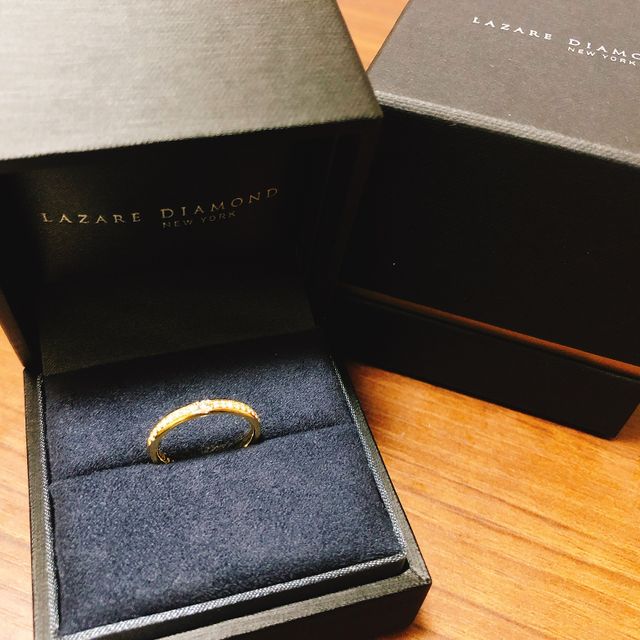 【ラザール ダイヤモンド(LAZARE DIAMOND)の口コミ】 元々エタニティタイプで探しており、ダイヤの質にこだわりがありました。…