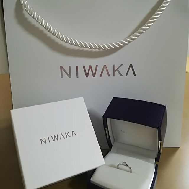 【俄(にわか)の口コミ】 俄は１つ１つの指輪に意味があり、こだわりを感じたためここのブランドに…