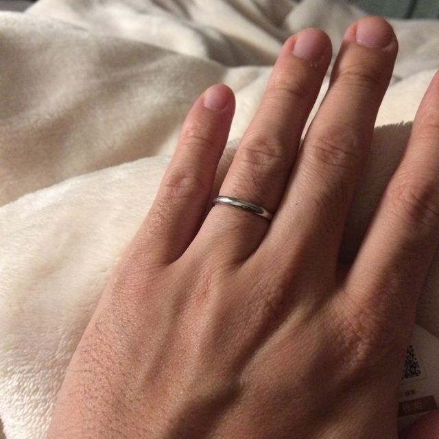 【銀座ダイヤモンドシライシの口コミ】 色々と見させていただいて、最初はファッションリングの様な個性的な物を…