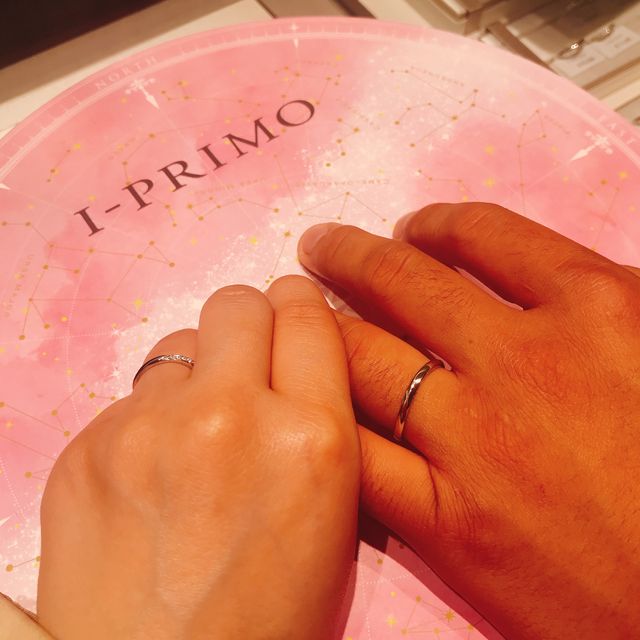 【アイプリモ(I-PRIMO)の口コミ】 指輪のデザインと付け心地がよかった。
指輪のセンターにダイヤが付いてい…