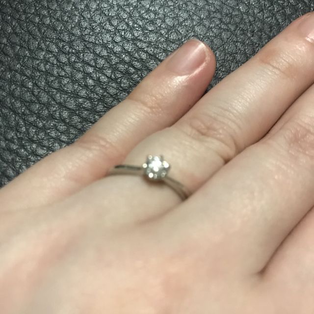 【アイプリモ(I-PRIMO)の口コミ】 私の誕生月の、ふたご座を模したデザインなのが一番の決め手です。特にお…