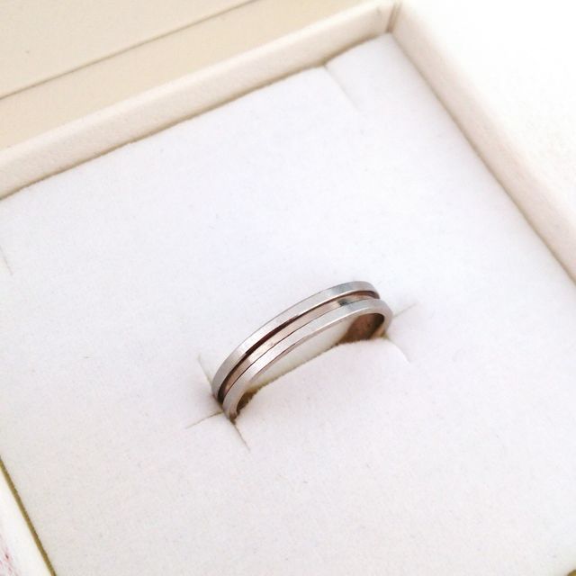 【VERITE(ベリテ)の口コミ】 男性でも女性でもシーンを選ばずに長く着けていられる指輪を探していたの…