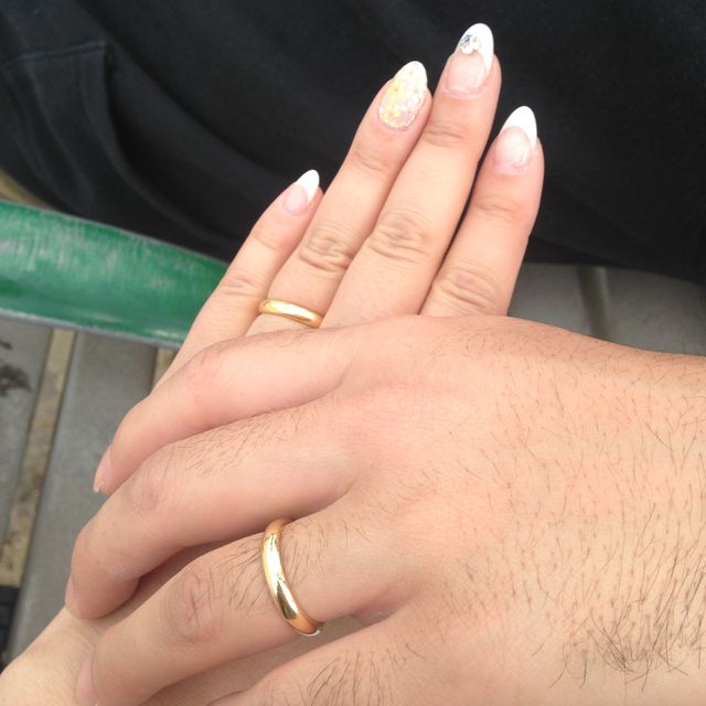 【カルティエ(Cartier)の口コミ】 普段からゴールドのアクセサリーを好む私に主人が合わせてくれたので、デ…