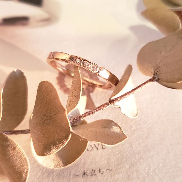 【RosettE(ロゼット)の口コミ】 実際に試着してみて、オシャレで少しアクセントのある
木立ちに決めました…