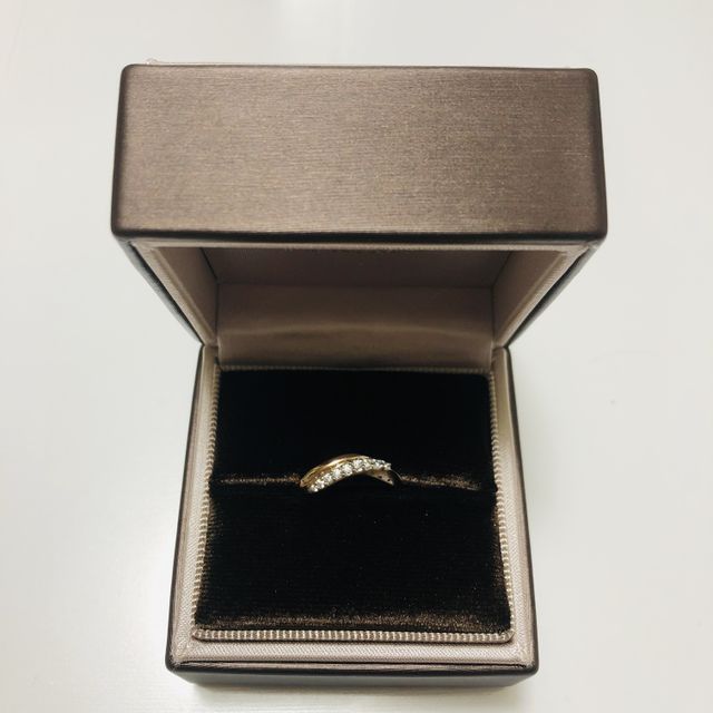 【アイプリモ(I-PRIMO)の口コミ】 普段ゴールドのアクセサリーをつけるので
プラチナとのコンビネーションに…