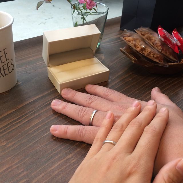 【THREE TREES(スリーツリーズ)の口コミ】 既製品も色々見ながら、手作り指輪も気になっていました。手描きイラスト…