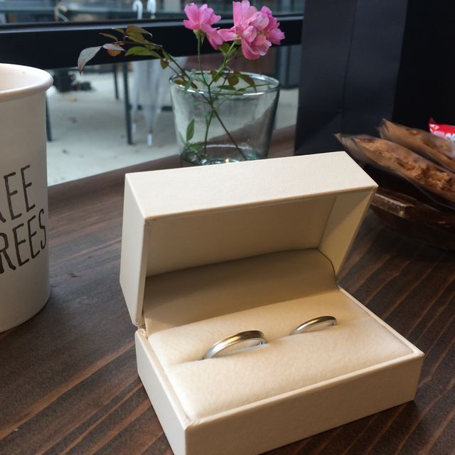 【THREE TREES(スリーツリーズ)の口コミ】 既製品も色々見ながら、手作り指輪も気になっていました。手描きイラスト…