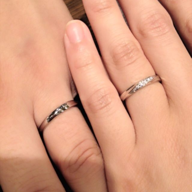 【ギンザタナカブライダル(GINZA TANAKA BRIDAL)の口コミ】 シンプルかつワンポイント特徴があるデザインをさがしていました。なめら…