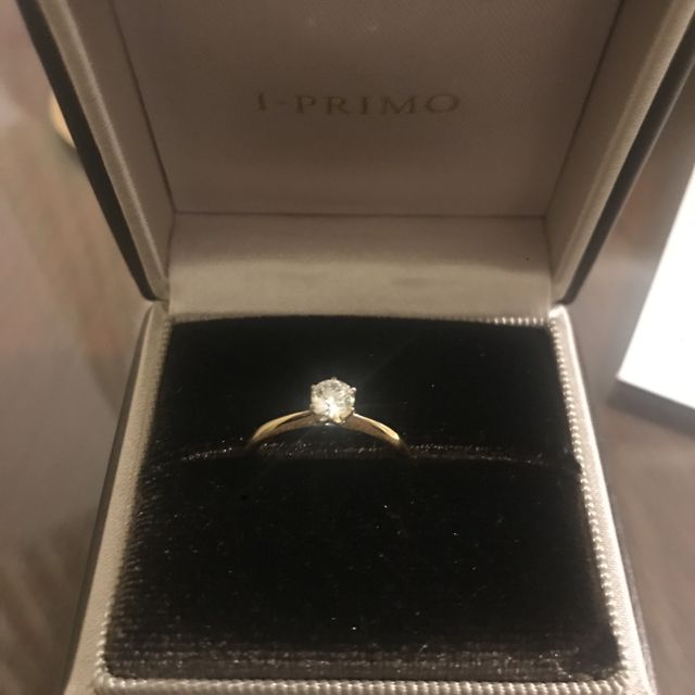 【アイプリモ(I-PRIMO)の口コミ】 デザインがとてもかわいいくて特に使っているダイヤモンド、爪どめのセッ…