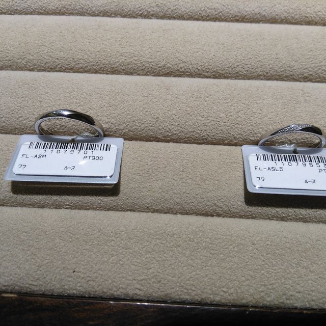 【TRECENTI(トレセンテ)の口コミ】 金属アレルギーなので、しっかり相談にのっていただき、オススメの指輪を…