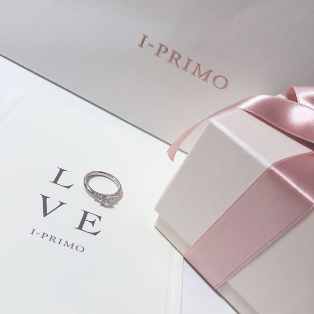 【アイプリモ(I-PRIMO)の口コミ】 彼がプロポーズ用にくれた指輪のデザインの物に似ている物を選びたいと思…