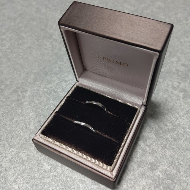 【アイプリモ(I-PRIMO)の口コミ】 普段から付けられるもので、シンプルすぎず
派手すぎないものを探していま…