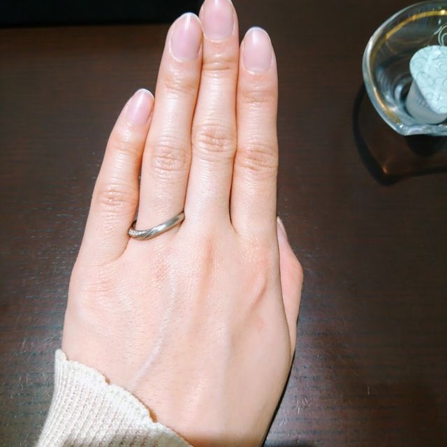 【PORTADA(ポルターダ)の口コミ】 個人的には翼のような形が可愛くて気に入りました。
最近人気の出てきてい…