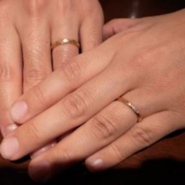 【ORECCHIO(オレッキオ)の口コミ】 今まで結婚指輪を見たことがなかったので、いざ結婚指輪を探そうとすると
…