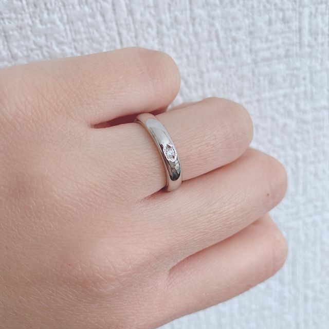 【アイプリモ(I-PRIMO)の口コミ】 シンプルで太い指輪を探していました。
色々な指輪を試しましたが、見た目…