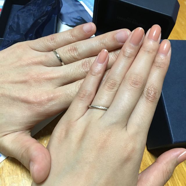 【銀座ダイヤモンドシライシの口コミ】 長く愛着がもてるものを探していました。シンプルなのにデザイン性があり…