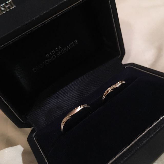 【銀座ダイヤモンドシライシの口コミ】 実際に店舗で見せていただき、付けた感じがイメージに合った為。イメージ…