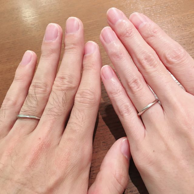 【TRECENTI(トレセンテ)の口コミ】 まずつけ心地がいいことを重視しました。また、デザインもシンプルなもの…