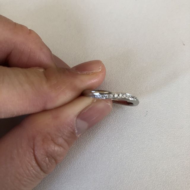 【銀座ダイヤモンドシライシの口コミ】 プロポーズされたときに頂いた指輪がここのものだったのでここのブランド…