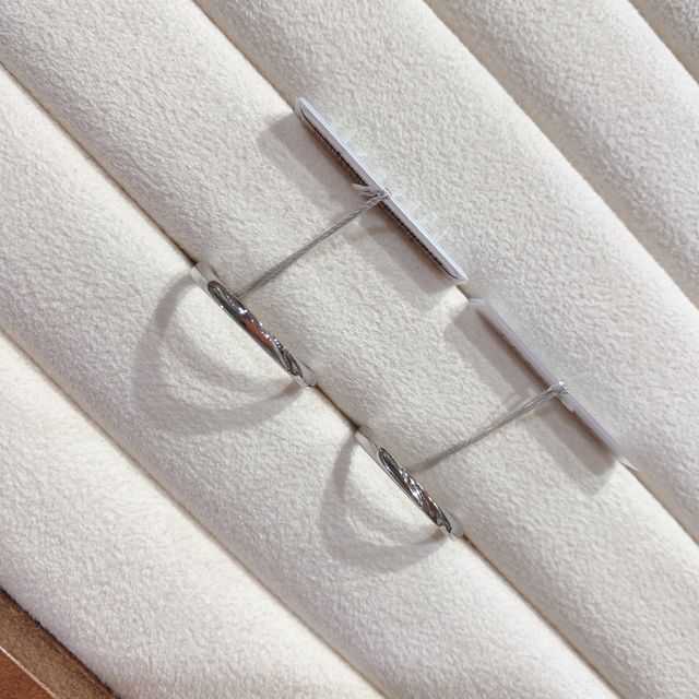 【TRECENTI(トレセンテ)の口コミ】 つけていることを忘れるくらいつけ心地が良いことと、シンプルなデザイン…