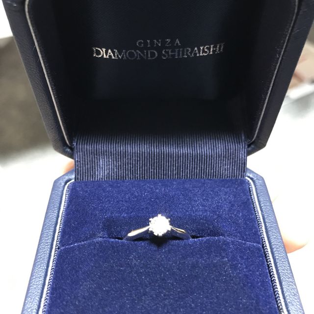 【銀座ダイヤモンドシライシの口コミ】 外資系のブランドにこだわりがなかったため、銀座ダイアモンドシライシ、…