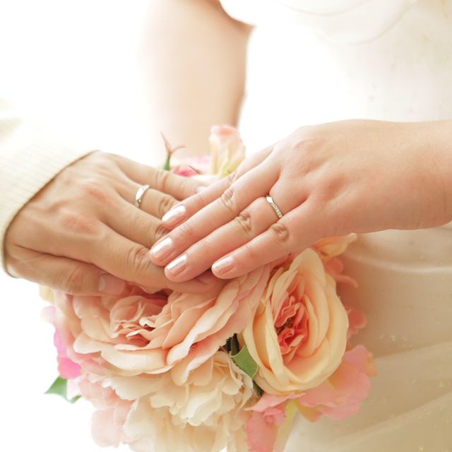 【アイプリモ(I-PRIMO)の口コミ】 指輪のデザインが独特で(斜めにカットされているような感じ)他の指輪とは…