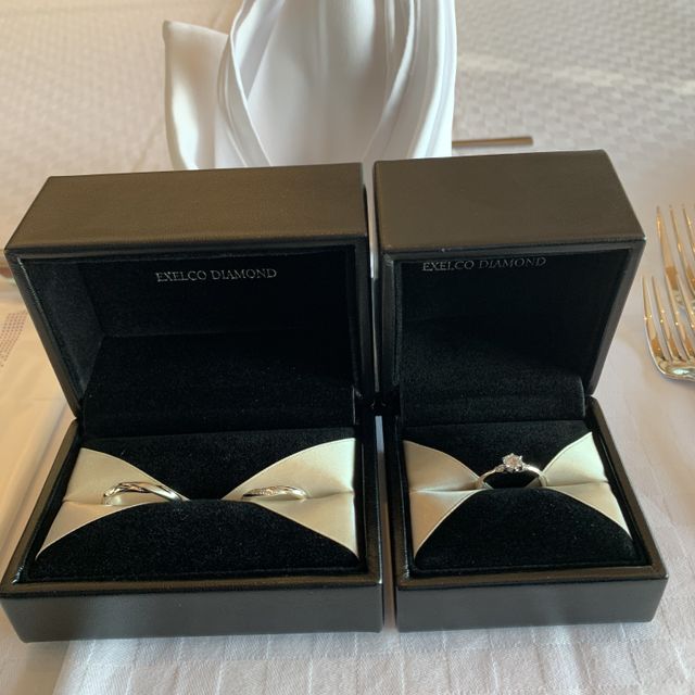 【エクセルコダイヤモンド(EXELCO DIAMOND)の口コミ】 ダイヤモンドの輝きが本当に綺麗で、婚約指輪を見に行った時から心を奪わ…