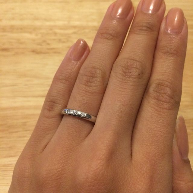 【ティファニー(Tiffany & Co.)の口コミ】 ダイヤモンドが入ってるもので、なおかつプラチナのものが良かった。ハー…