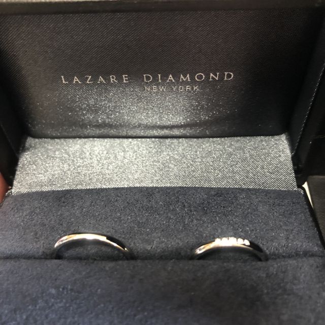 【ラザール ダイヤモンド(LAZARE DIAMOND)の口コミ】 日常つけるものなのでシンプルなものを探していました。みていくうちに少…