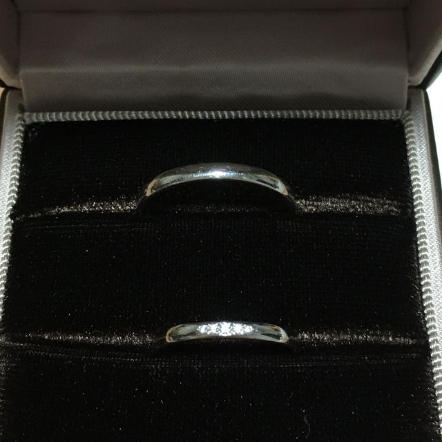 【アイプリモ(I-PRIMO)の口コミ】 とにかくシンプルなデザインを探してました。定番のデザインで流行を問わ…