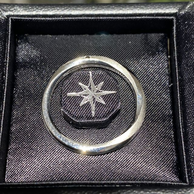 【エクセルコダイヤモンド(EXELCO DIAMOND)の口コミ】 デザインが非常によくとても気に入りました。
銀座ダイヤモンドシライシの…