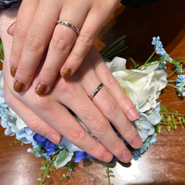 【TANZO.(鍛造指輪)の口コミ】 自分好みの指輪をオーダーメイドして頂けるため。
既製品では好みに合うも…