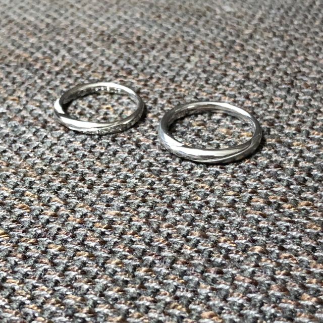 【TRECENTI(トレセンテ)の口コミ】 シンプル過ぎず、可愛さもあり、大好きなデザインです。細さもちょうどよ…