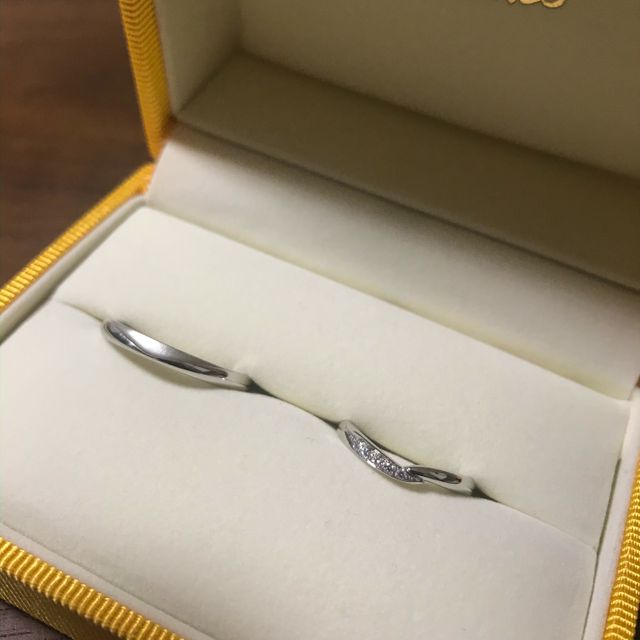 【ケイウノ ブライダル(K.UNO BRIDAL)の口コミ】 仕事上普段はなかなかつけられないので、ダイヤが入っているものを探して…