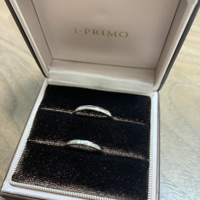 【アイプリモ(I-PRIMO)の口コミ】 夫婦共に同じデザインにしたいと思い、普段アクセサリーをつけない旦那で…