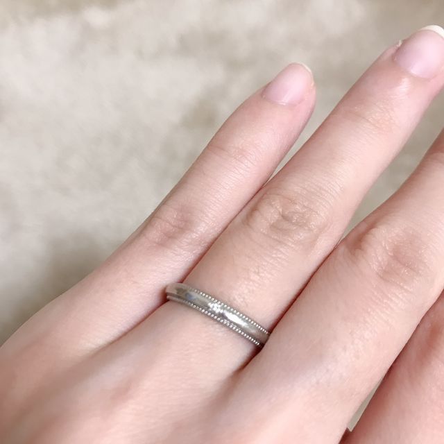 【4℃ BRIDAL(ヨンドシーブライダル)の口コミ】 職場で使用するため、ダイヤがあまり多くないもの（全くなくてもさみしい…