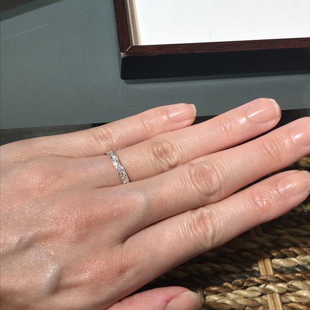 【杢目金屋(もくめがねや)の口コミ】 パートナーの手が大きいので、それなりの太さがあるものを提案してもらい…