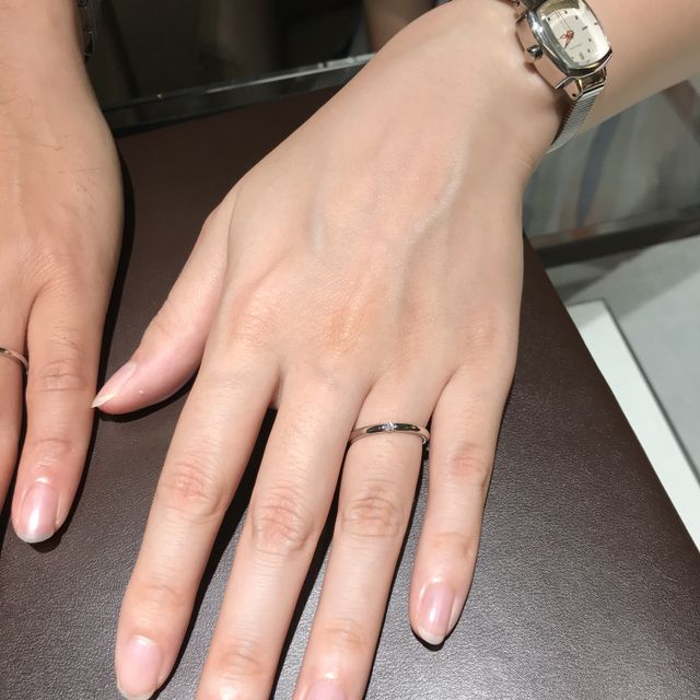 【アイプリモ(I-PRIMO)の口コミ】 プラチナでシンプルなものを探していました。けれど既製品をそのままは嫌…