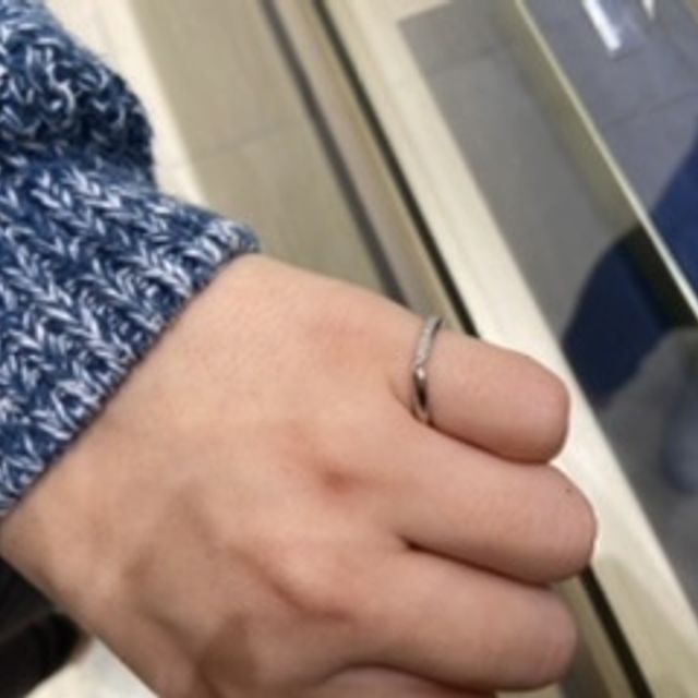 【ROYAL ASSCHER(ロイヤル・アッシャー)の口コミ】 ダイヤが綺麗でした。特別感があり、他にはない感じが魅力的でした。種類…