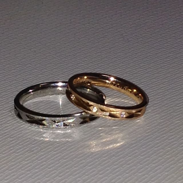 【FISCHER(フィッシャー)の口コミ】 ペアの指輪を見ても、女性は可愛いの沢山あるんですけど、男性指輪が輪っ…