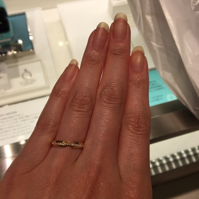 【ティファニー(Tiffany & Co.)の口コミ】 シンプルすぎるよりも少し凝ったものや、人と被らない要素が欲しかったの…